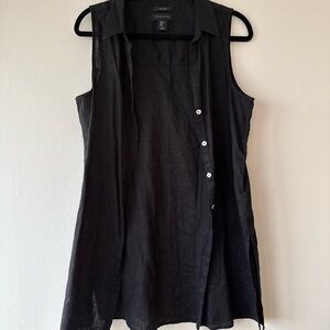 Tahari Black Sleeveless Blouse